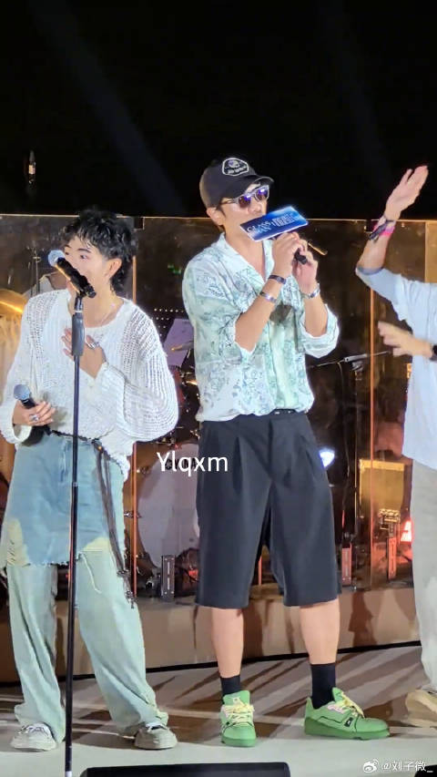 恩利唱《情非得已》 朱一龙 电影负负得正 微博VC计划