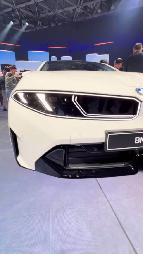 现场近观，宝马新世代i3纯电轿车