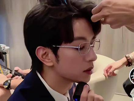 当代网友的神评，我的快乐永动机！哈哈哈哈哈哈！