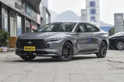 15万预算绕不开B级车？深测新蒙迪欧2026款，家用车的稳重它都有