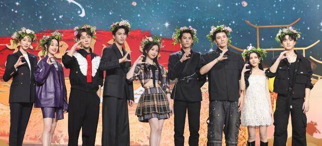 《苍兰诀》有望开拍校园剧?虞书欣曝假想剧情,制作人官宣可能性