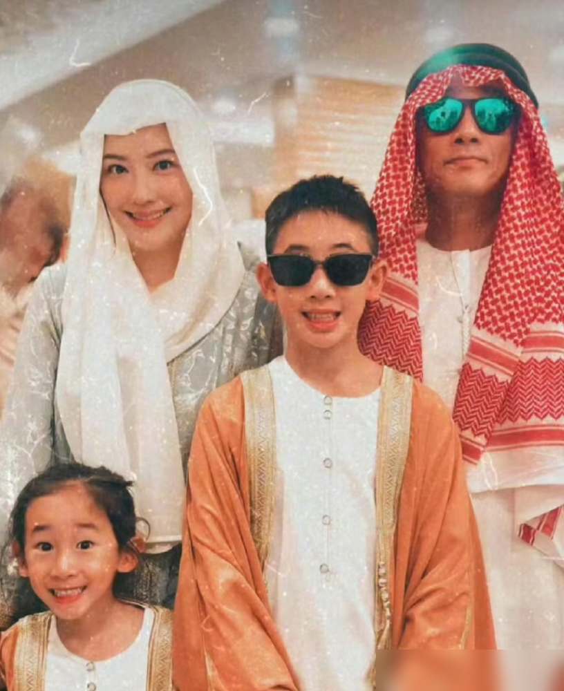 陈小春改名成陈泰铨，名字一换牵动半圈娱乐圈，背后藏着普通人难懂的焦虑