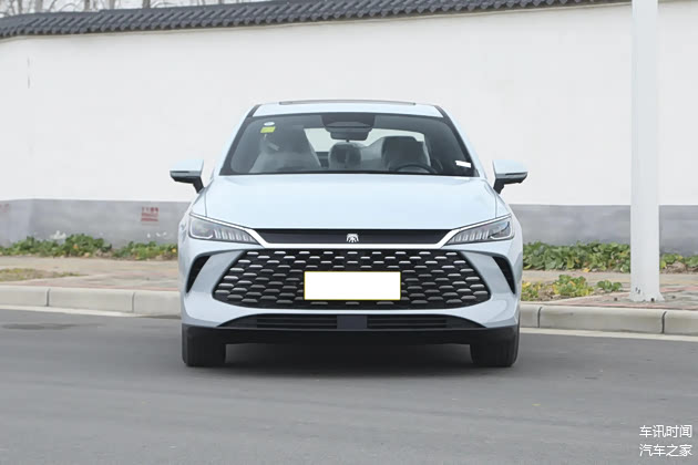 这才是家用好车!和速腾同级,油耗1.11L,续航2055km