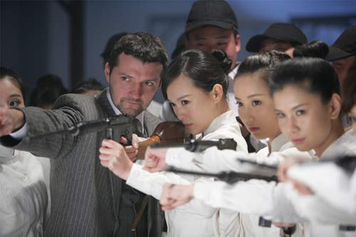 《X女特工》今日开播 唐嫣罗晋“虐恋”成瘾（图）