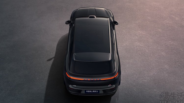 L3级智驾实测封神，岚图泰山双旗舰开启SUV新赛道