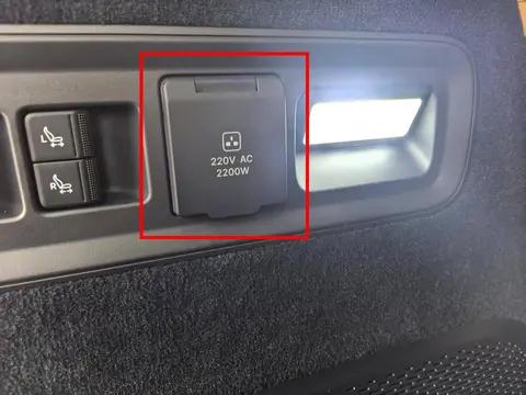 极氪9X车内2.2KW电源外放电使用技巧