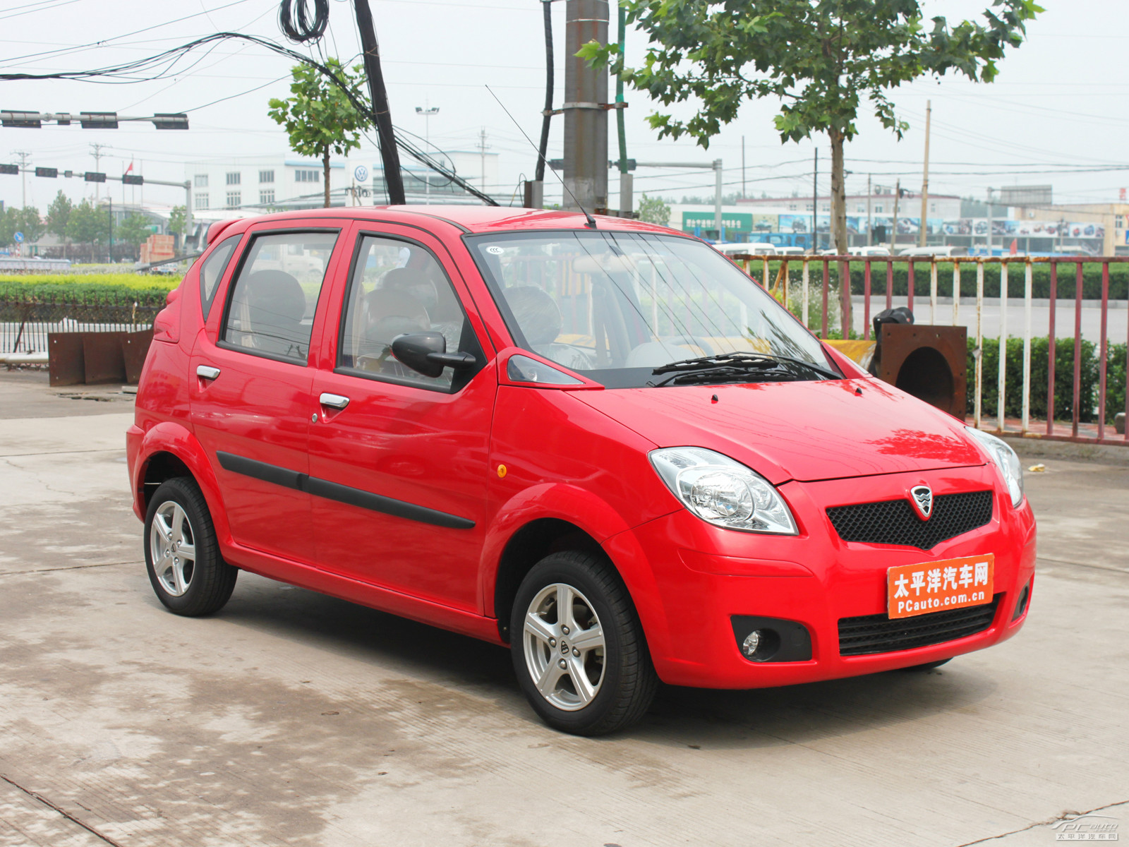 小型轿车适合选用哪种防滑效果出色的防滑链