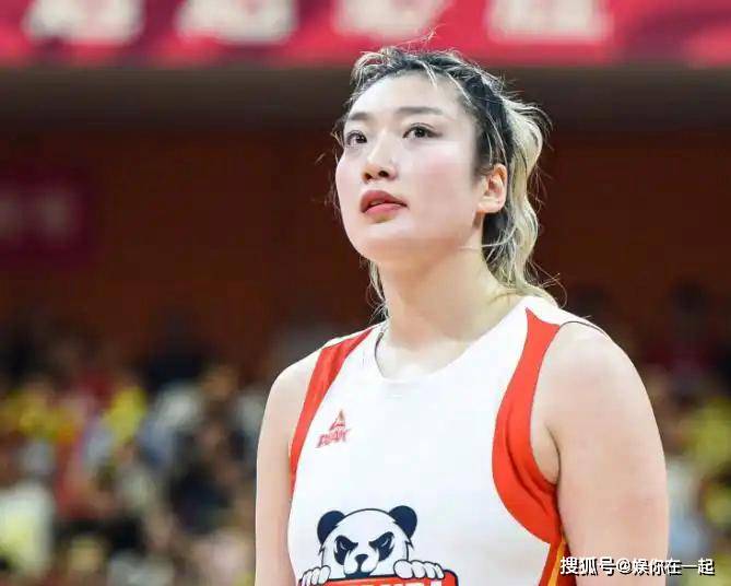 李梦单身状态暗示，状态低迷导致比赛表现下滑