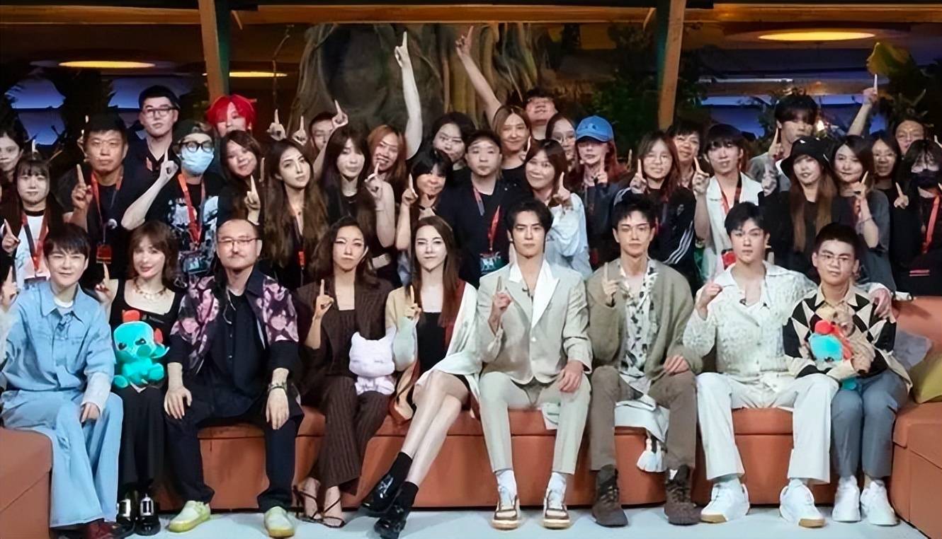 播放量破2亿,清一色好评,芒果TV这次的“大胆”尝试,又赌赢了_节目_封神_训练营