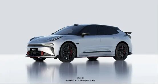 极氪 001 FR:四电机超跑实力 + 全域智能,重构高端纯电猎装轿跑新价值