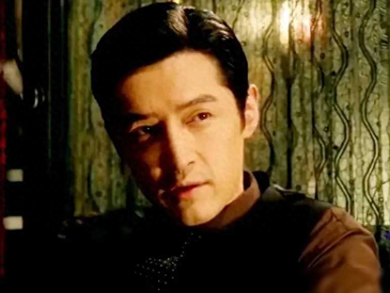 从19集开始,《繁花》开始大反转,变得越来越有看头、有意思啦