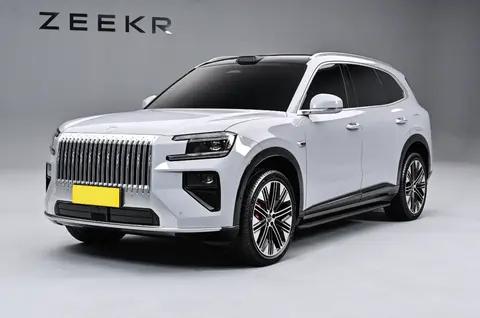 3米多轴距，零百3秒级，极氪8X准备挑战公路之王宝马X5？