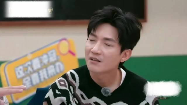 弹壳再遇陈楚生整蛊，披哥后综艺反应引热议