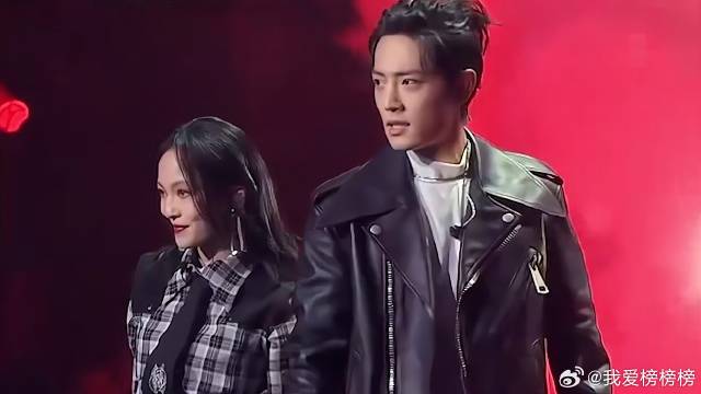 肖战张韶涵演唱，歌曲《FADED》，肖战担任DJ嗨爆全场