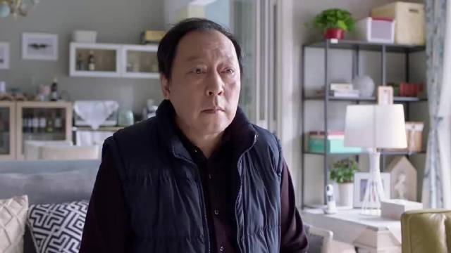 都挺好：被老爹告黑状后，明成彻底心寒，连个茶几都不想给他买