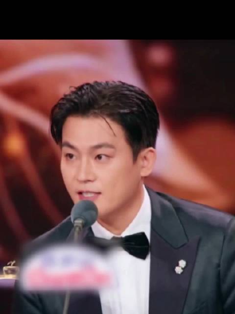 欧豪获东方卫视品质盛典年度影响力剧星，将携新剧回归