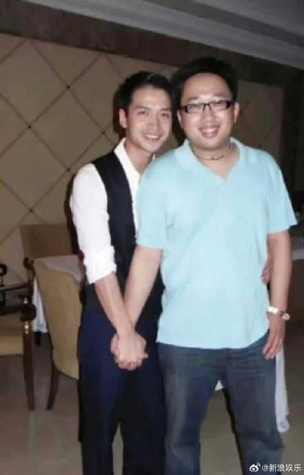 何晟铭于正十年无微信联系