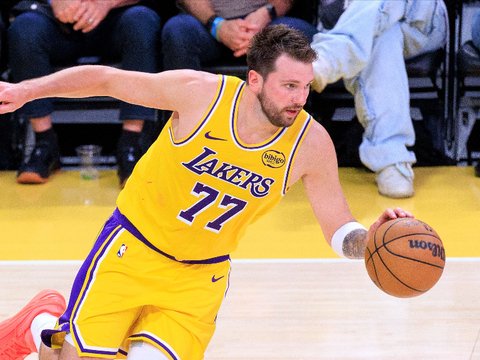 湖人124-116火箭4利好！东契奇+詹姆斯统治级发挥，艾顿觉醒了！