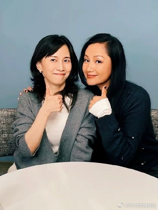 papi酱的访谈节目《热烈欢迎》是如何邀请到瞿颖的？