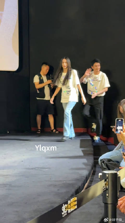 异人之下上海路演 乔振宇 异人之下上海路演 各位状态如何？微博VC计划