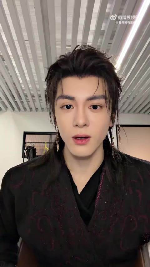 单口相声《形体课》 表演者：曾舜晞@曾舜晞Joseph 下次春晚没这段我不看