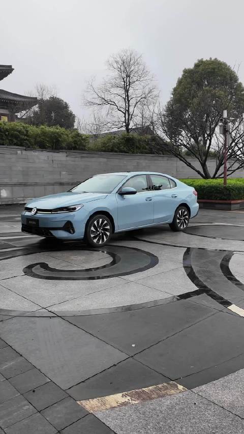 全新速腾S升级车机系统，搭载豆包、DeepSeek大模型