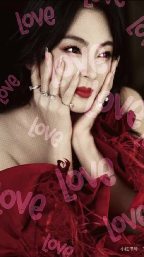 世界上可能有五千朵一样的花 但你是我独一无二的玫瑰