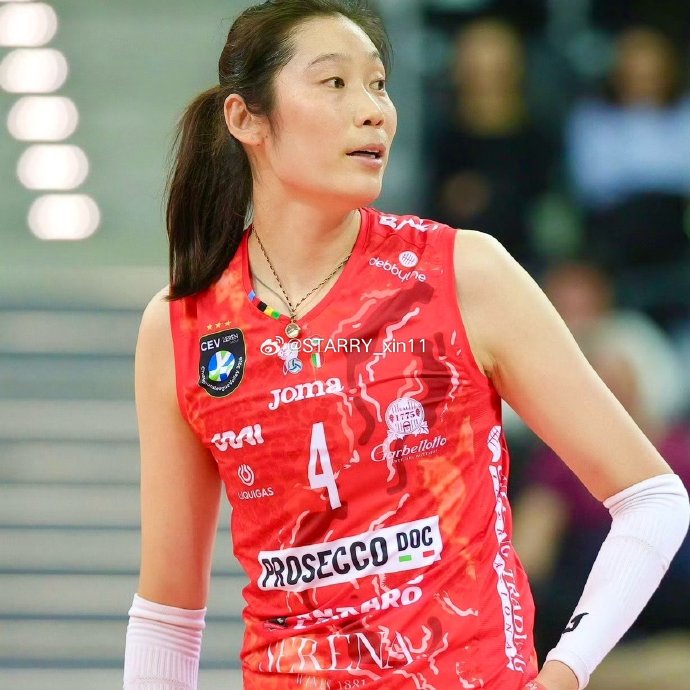 朱婷在科内利亚诺对阵泽仁体育的欧冠比赛中具体数据表现如何？