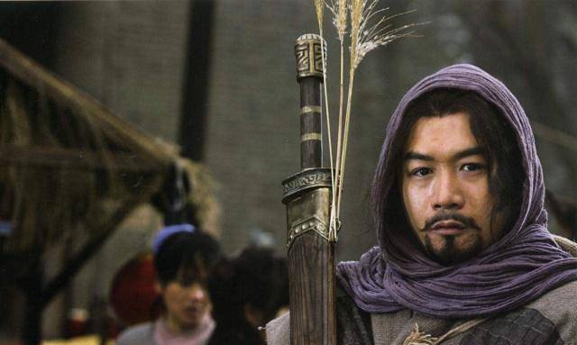 水浒中有个泼皮，两次改名官至正二品，但每次改名都很讽刺