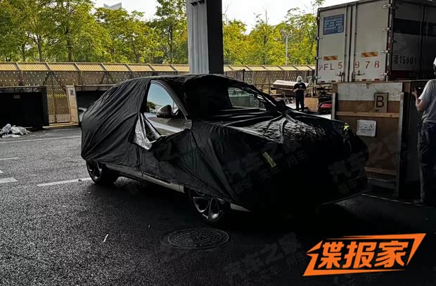 2024成都车展探馆:新款智己LS6实车