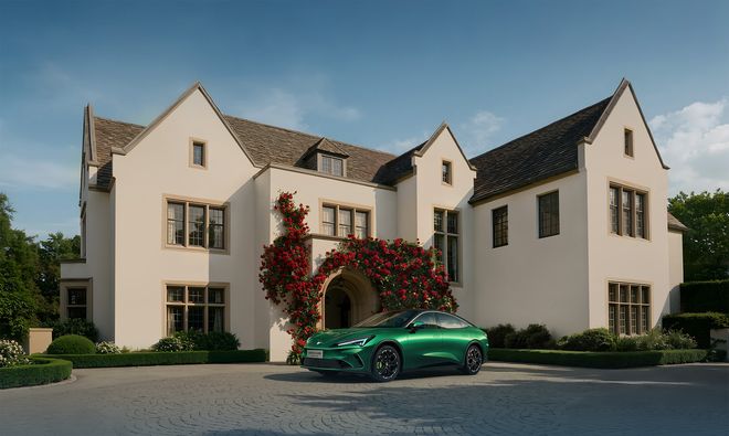 极狐全新阿尔法S5上市，重构价值标杆