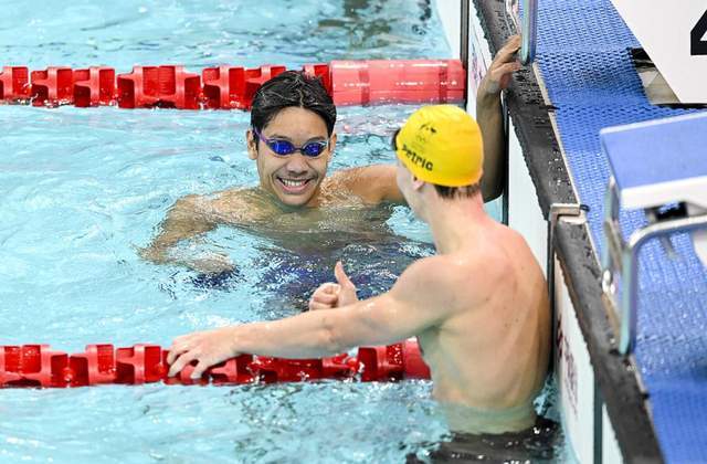 张展硕200自夺冠力压巨星，澳名将挑大指，成绩放巴黎奥运能摘金
