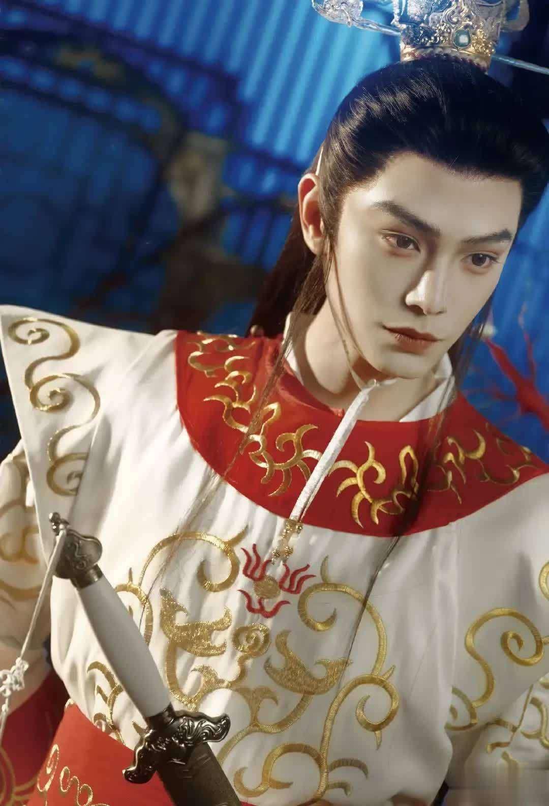 丁禹兮白龙马造型引热议马年开年即出圈操作太秀