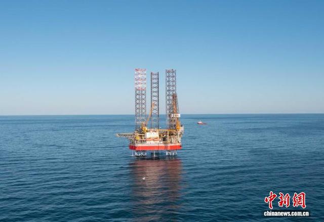 2025年12月，渤海油田秦皇岛29-6亿吨级发现探井作业现场。 (中国海油天津分公司供图)