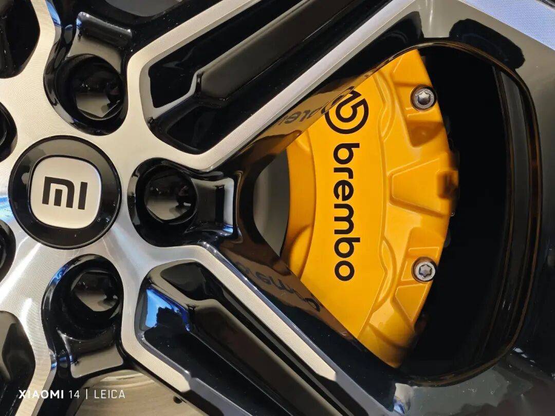 新一代小米SU7和老款有啥差别？为何只能算是中期改款？