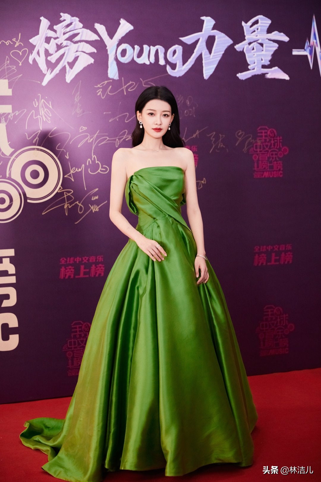 孙怡甜美笑容也救不了的“无眉bug”,学会这个画眉方法就能解决