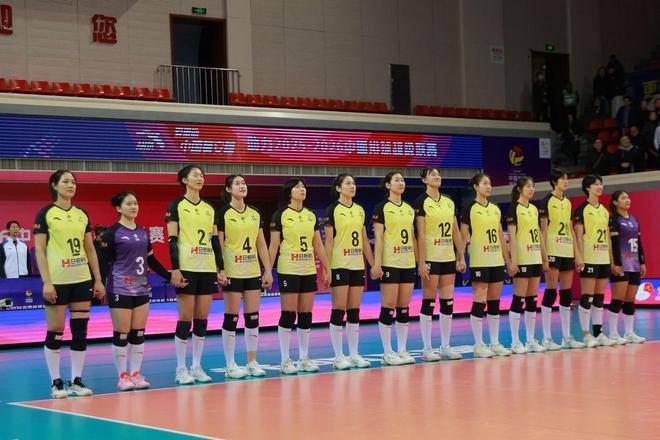 朱婷独揽24分率队晋级欧冠四强 中国女排核武器闪耀欧洲赛场