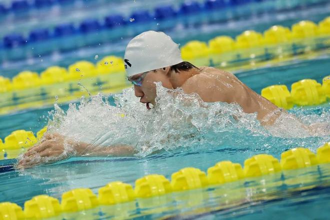 小组头名晋级100蛙半决赛，覃海洋：任何比赛都要做好自己