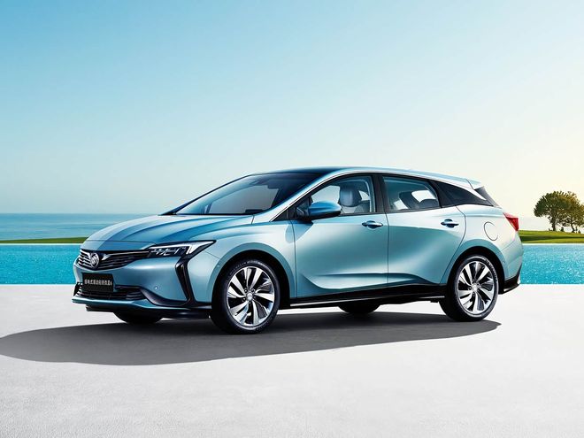 别克微蓝6价格“大跳水”！给出7.8万优惠，网友：买它