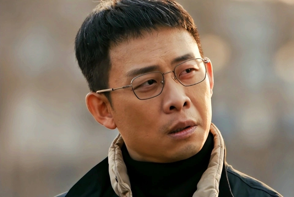 才播1天，就冲上热榜第一，终于又有好剧可以追了！