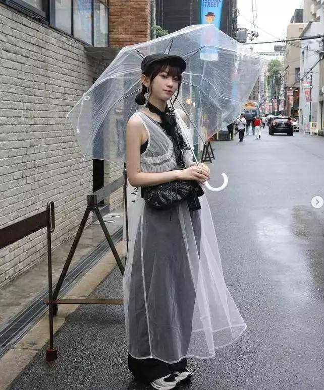 2026日系穿搭分享!10套造型范例与搭配秘诀一次看_风格_罩衫_层次感