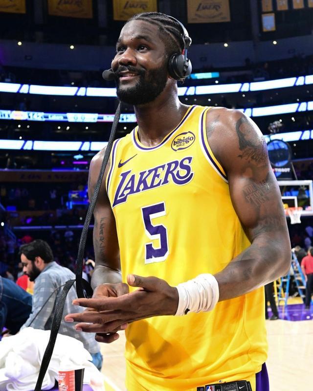 艾顿：我意识到自己不是球星 应该做好脏活累活