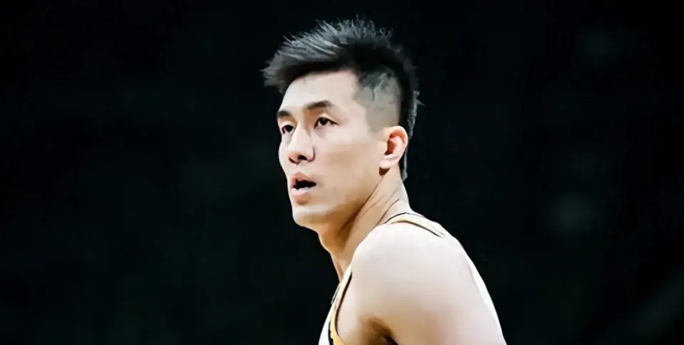 11年缘分断了！郭艾伦赛季报销无缘战旧主，广州5连败背后，问题真不在外援