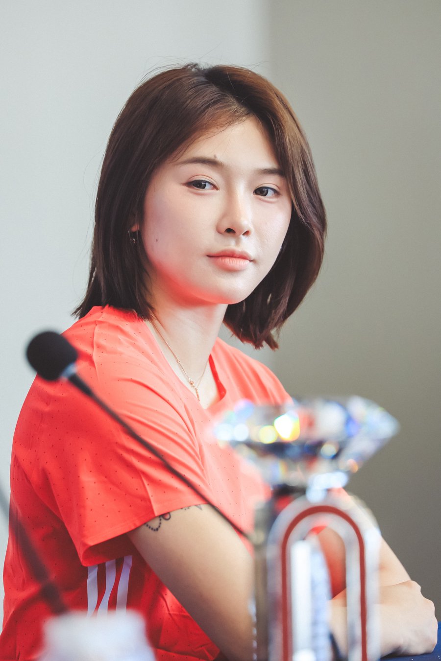 以热爱点燃冷门项目！吴艳妮谈女子100米栏的“网红效应”