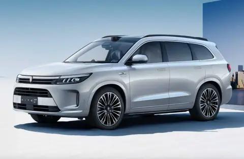 2025新能源渗透率破50%:插混与增程式为何成最大赢家