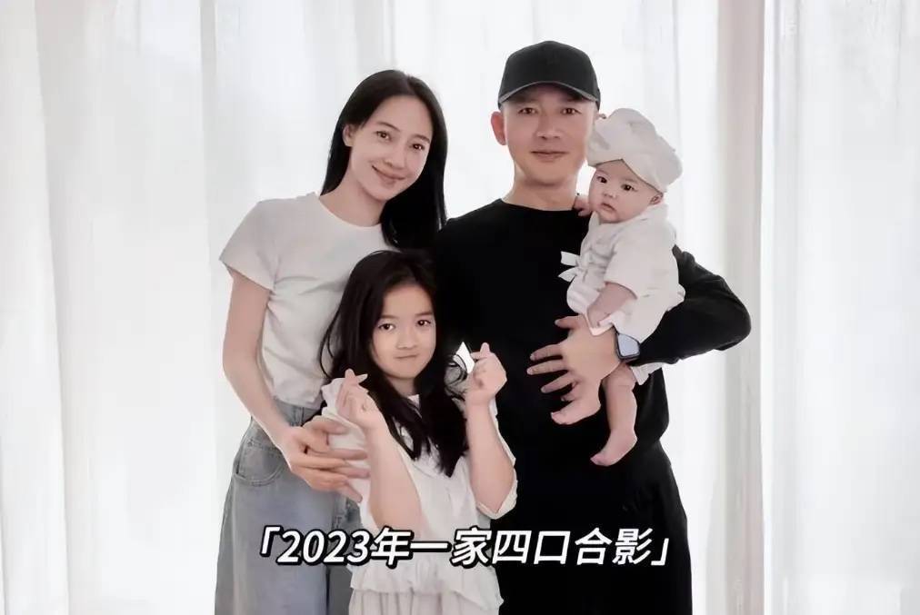 聂远48岁生日晒3岁小女儿！单眼皮像妈颜值超姐姐，网友：基因太会生