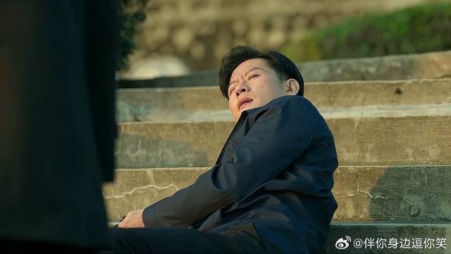 安欣为了正义 质问李响为何隐瞒真相，哪料事关他的前程