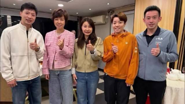 马龙张怡宁郭晶晶杜凯琹黄镇廷同框合影