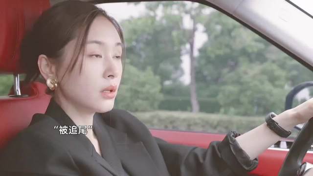 王子文 女强人人设，羊水破了淡定处理，生孩子期间还不忘工作，太牛了