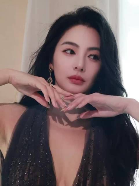 张雨绮退出鬼吹灯女推3工作暂停